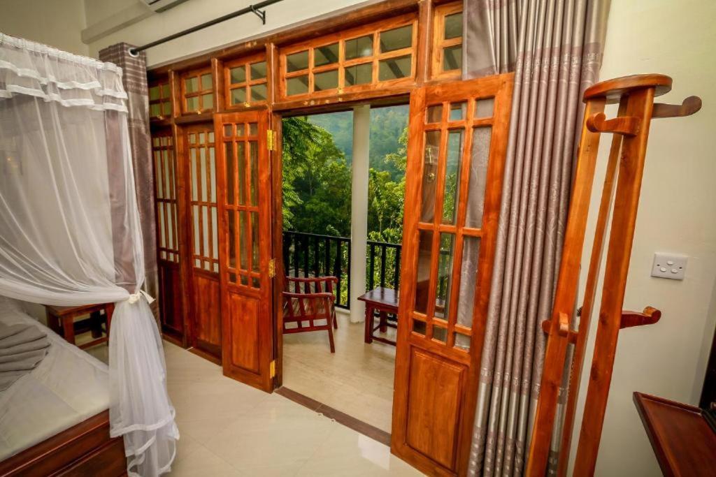 Mount Pleasant Ella Apartment Екстериор снимка